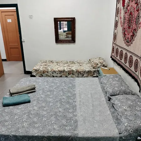 Kalifornia Homestay *